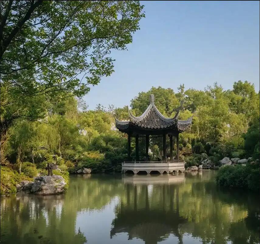 雅安雨城飞槐宾馆有限公司